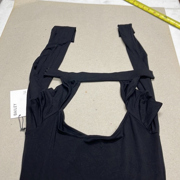 Bailey 44 LS Top Wide shot - Picture 4 of 6